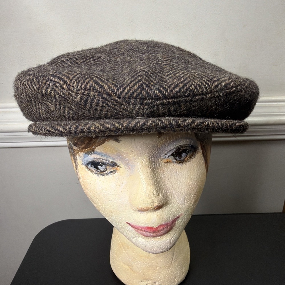 VTG Finest Headwear Newsboy Hat 100% Pure Wool Brown Tweed Size Lge 7 1/4-7 3/8